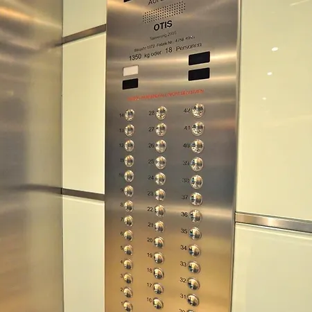 Axa Tower Appartement